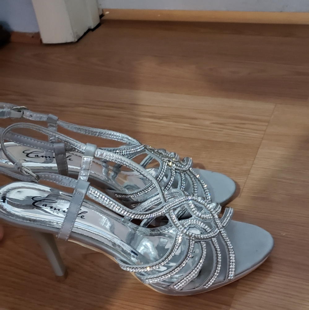 Prom shoes with 2 inch heal